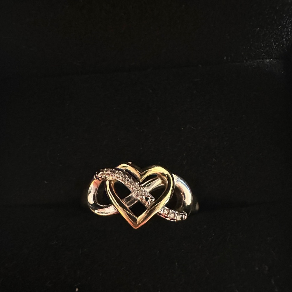 ZALES 10k Gold Heart x Infinity Promise Ring